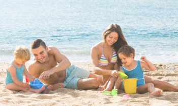 Cuida de los más pequeños de la casa este verano